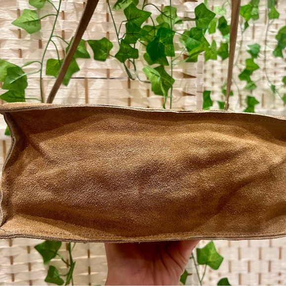vintage handbags 1970s Genuine Suede And Cowhide. Bohemian/ Hippy - Picture 6 of 10